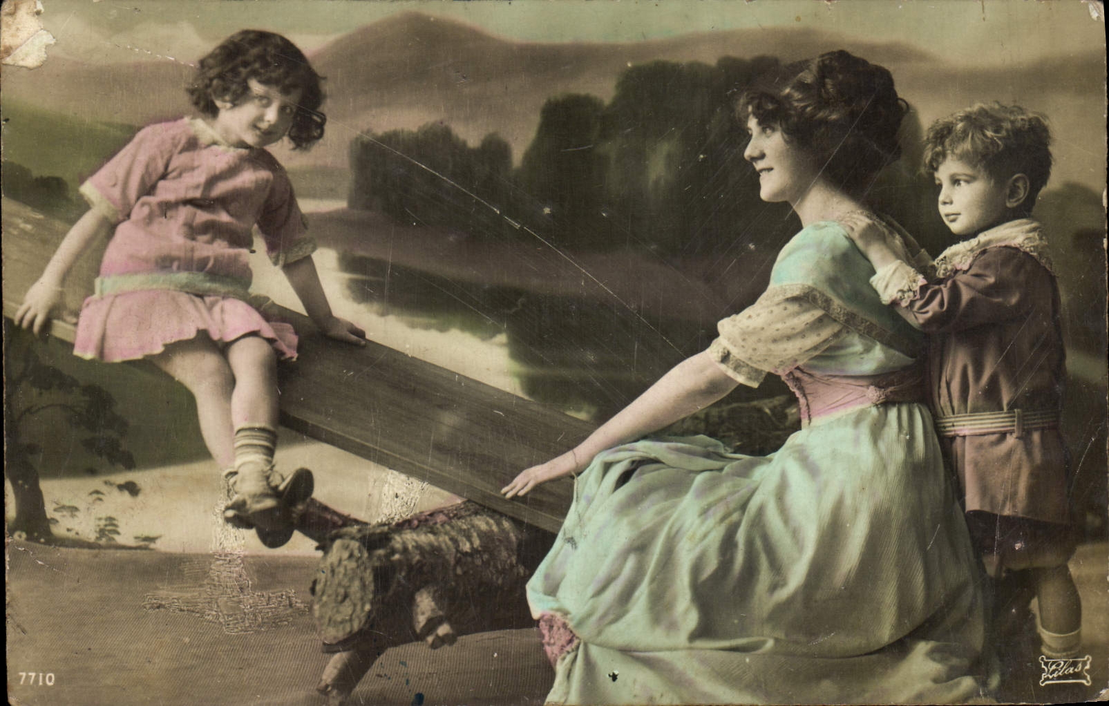 CPA Fantaisie Femme Enfants
