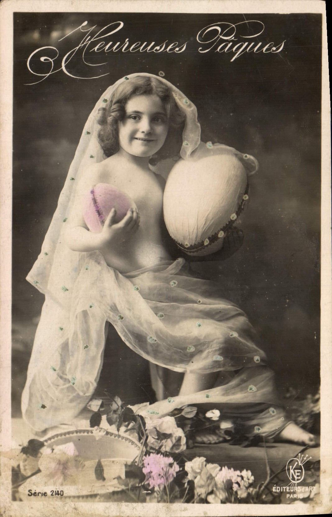 CPA Fantaisie Enfant Oeufs Paques 