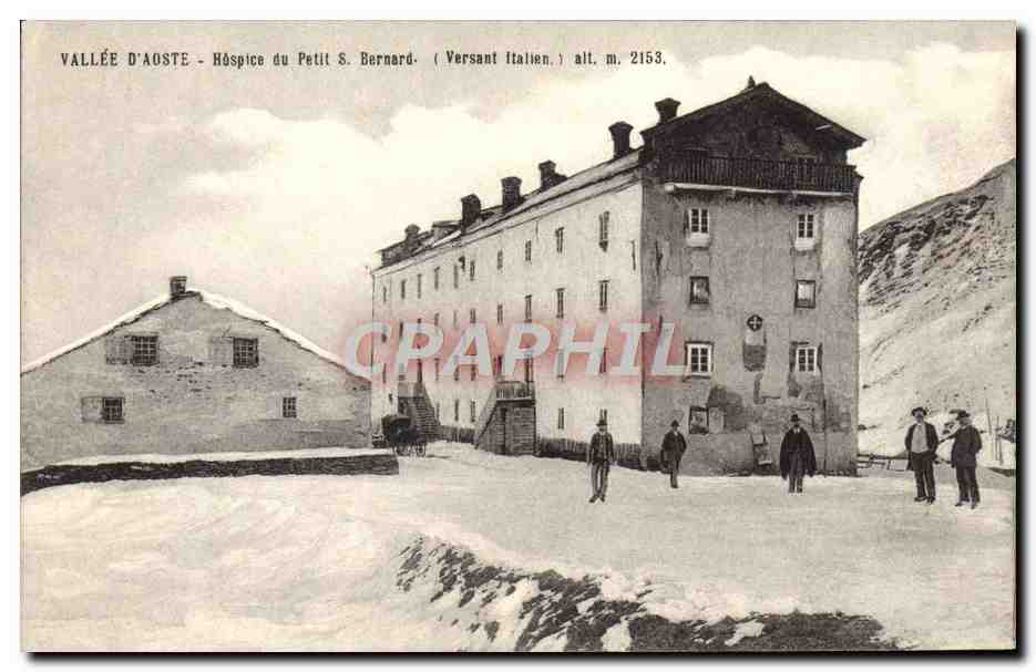 CPA Vallee D'Aoste Hospice Du Petit S Bernard