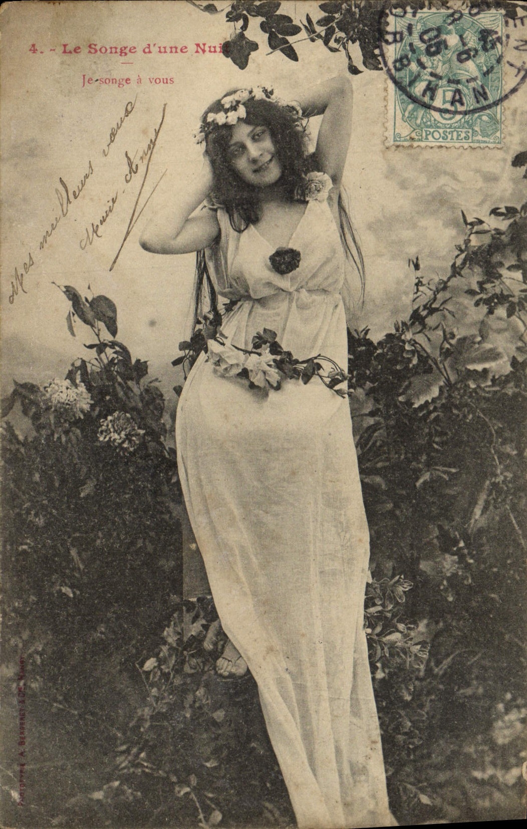 Femme en robe de nuit — scène de 'Le Songe d'une Nuit' — éditeur A. Bawet, n°4