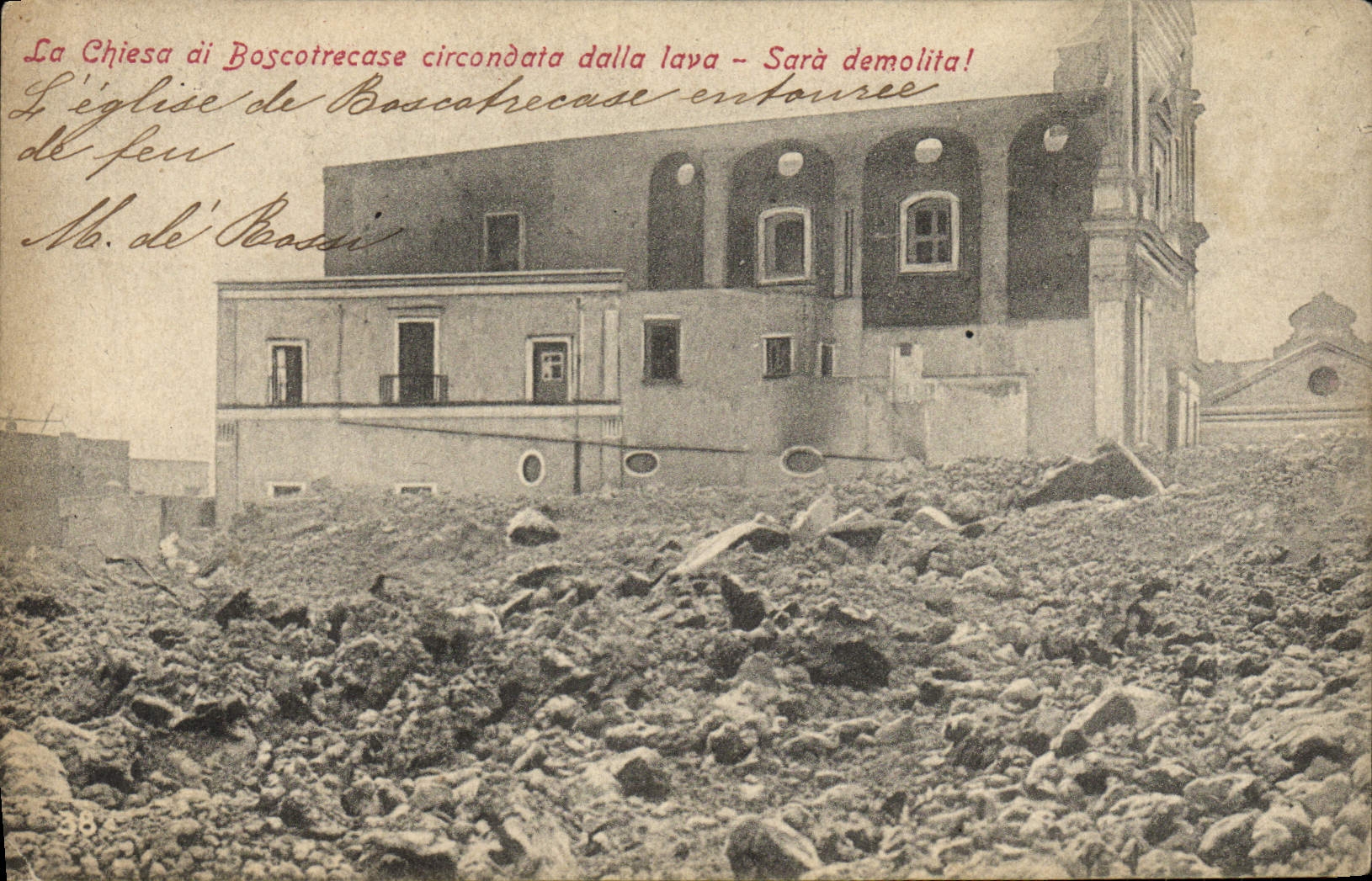 CPA La chiesa di Boscotrecase circondata dalla lava Sare demolita Vesuvio 1906 Volcan 