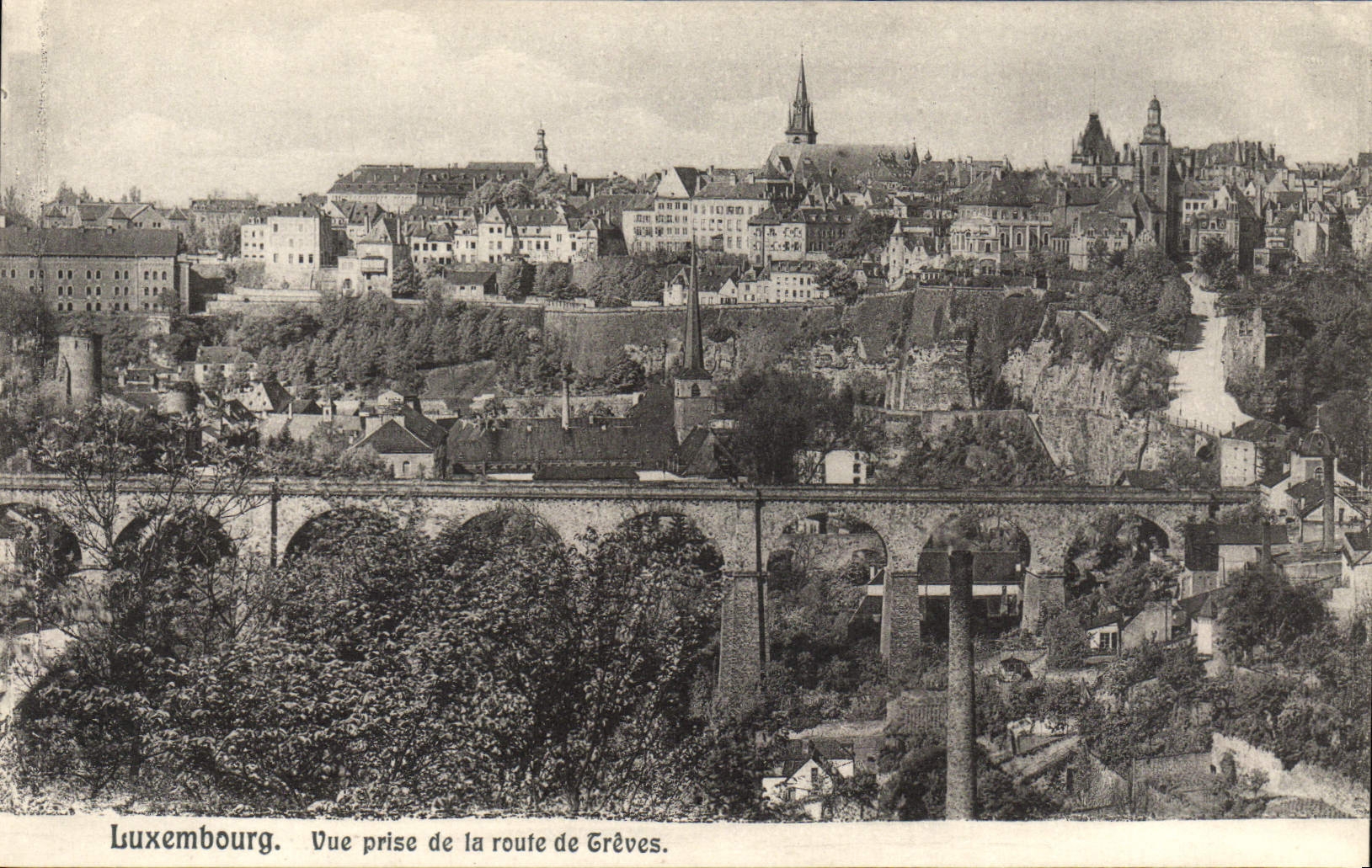 CPA Luxembourg Vue Prise de la Route de Treves