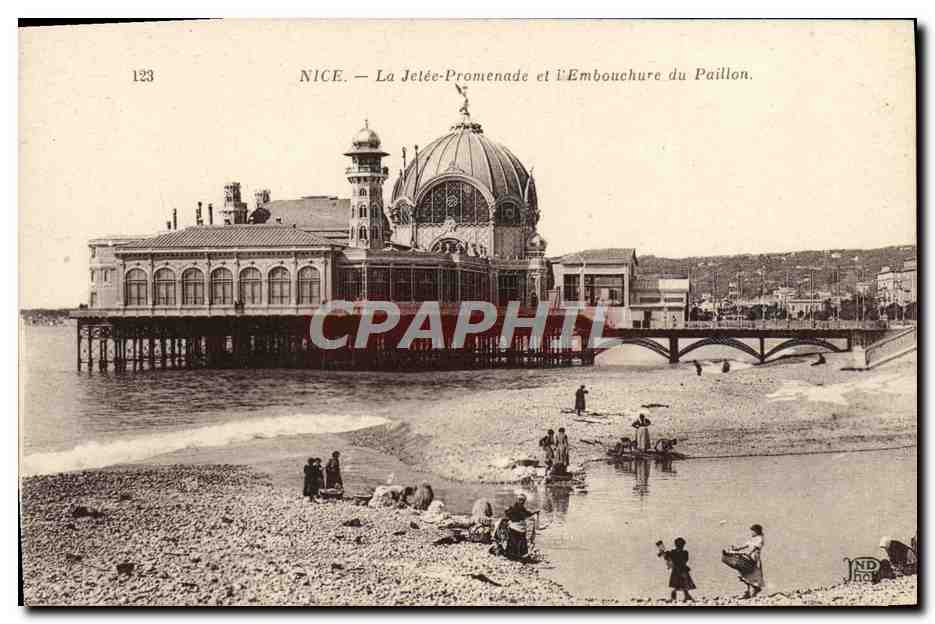 CPA Nice La jetee promenade et l'embouchure du pavillon Lavandieres