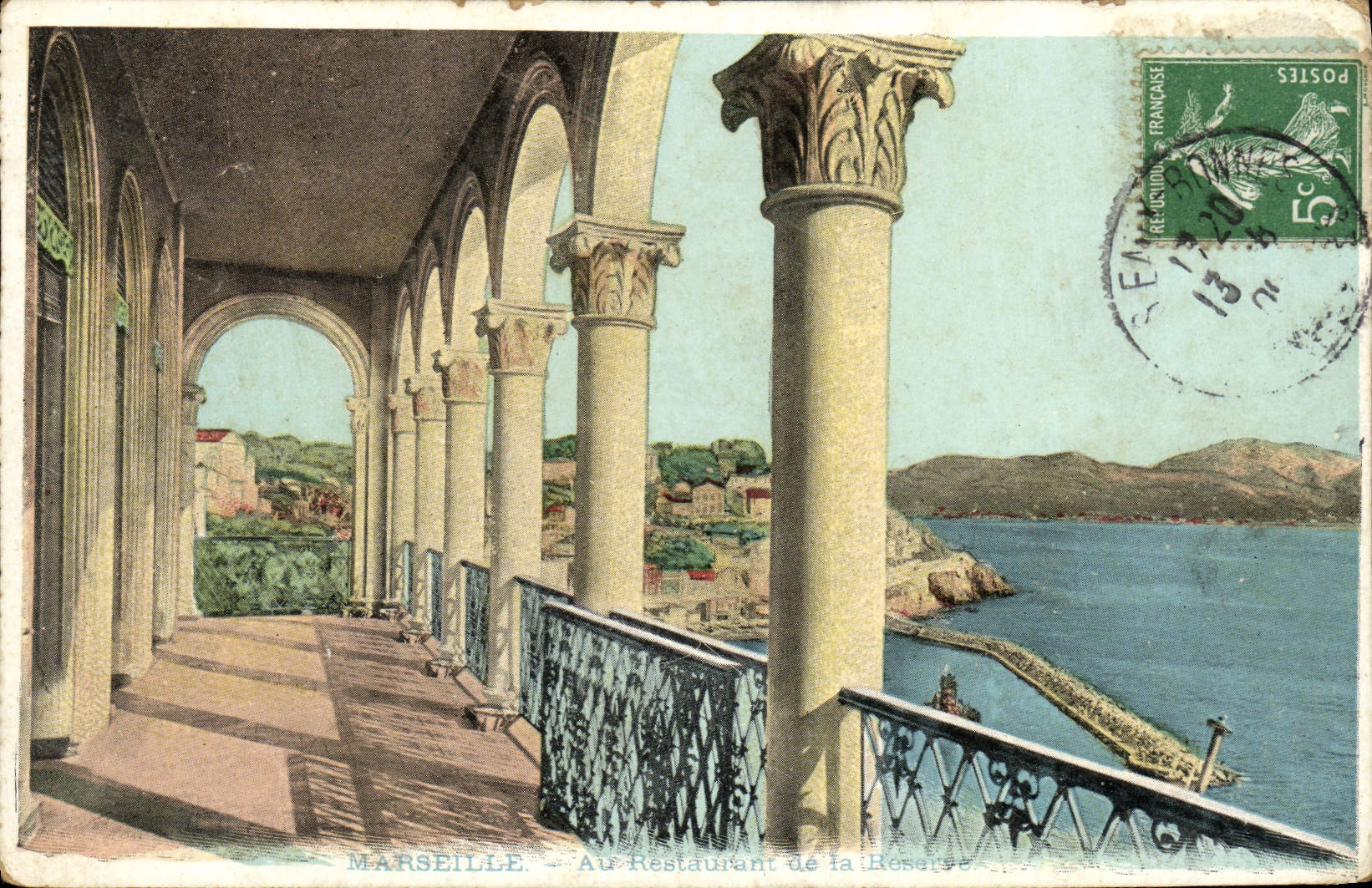 CPA Marseille Au restaurant de la reserve
