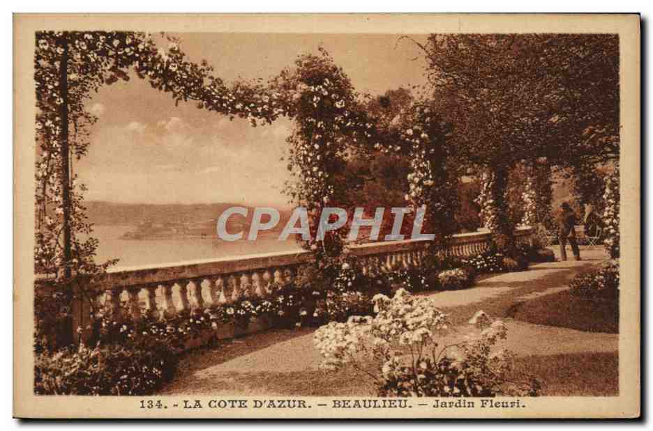 CPA Beaulieu Jardin Fleuri
