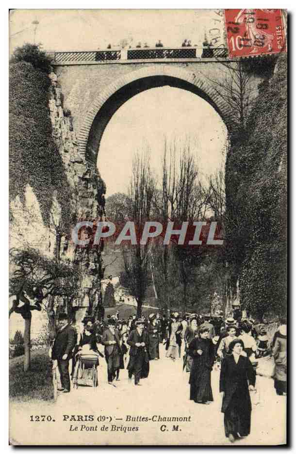 CPA Paris Buttes Chaumont Le Pont De Briques
