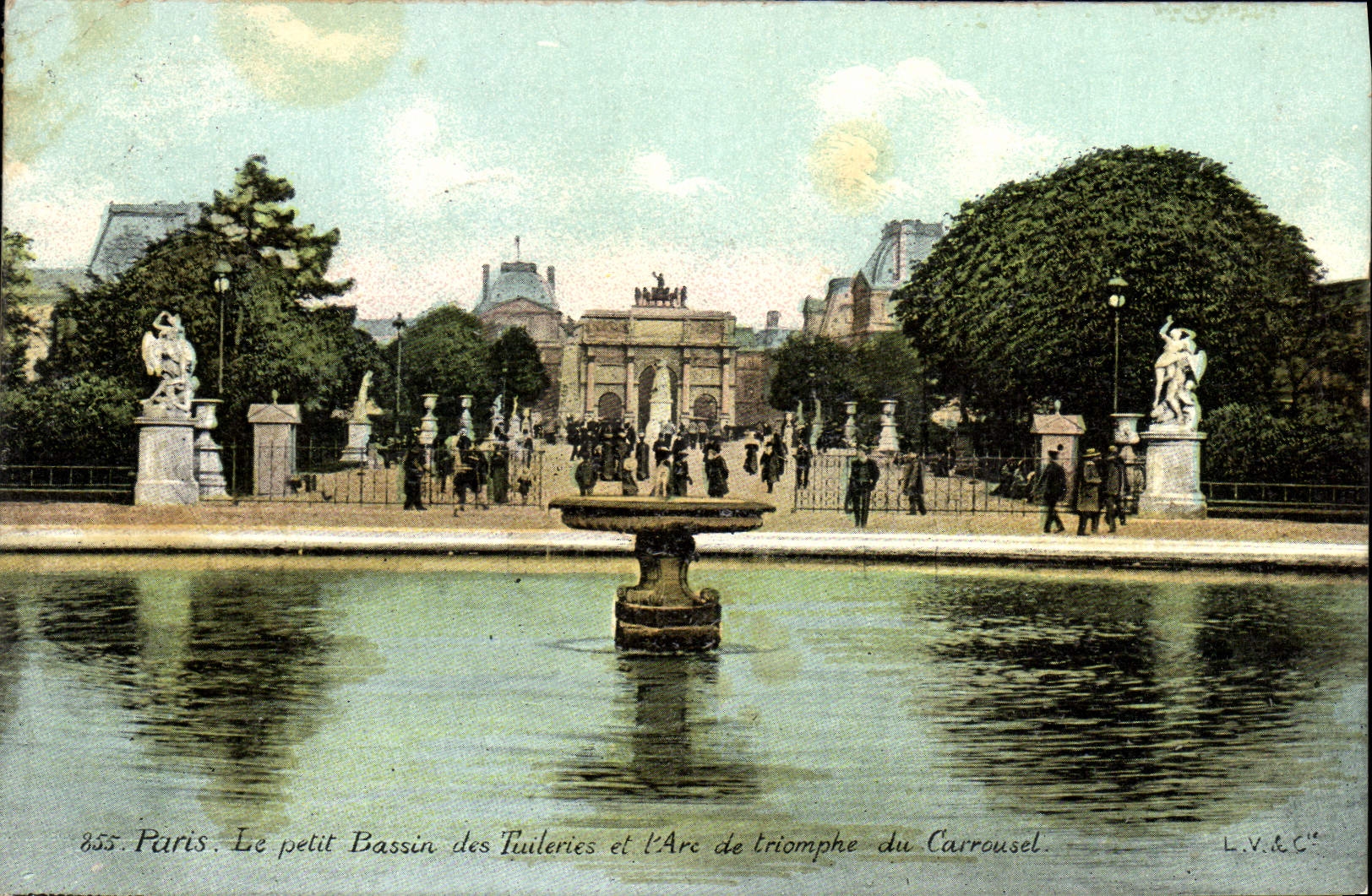 CPA Paris Le Petit Bassin Du Tuileries Et l'Arc De Triomphe Du Carrousel