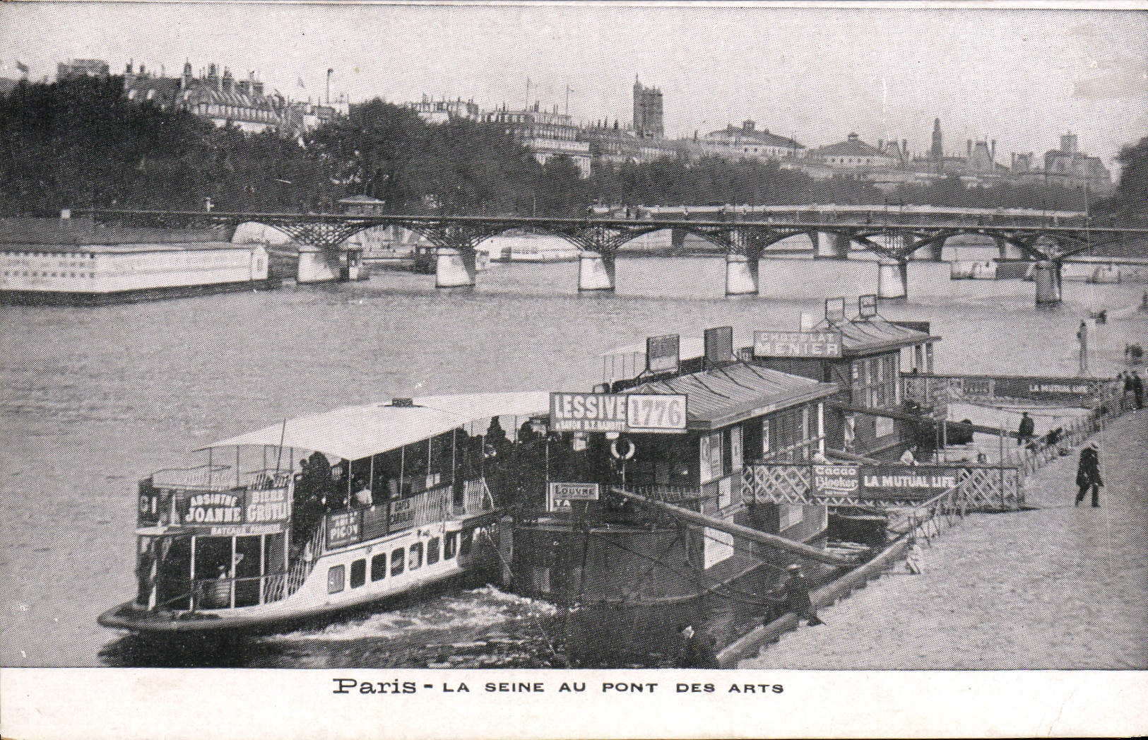 CPA Paris La Seine Au Pont Des Arts Bateau Peniche Lessive