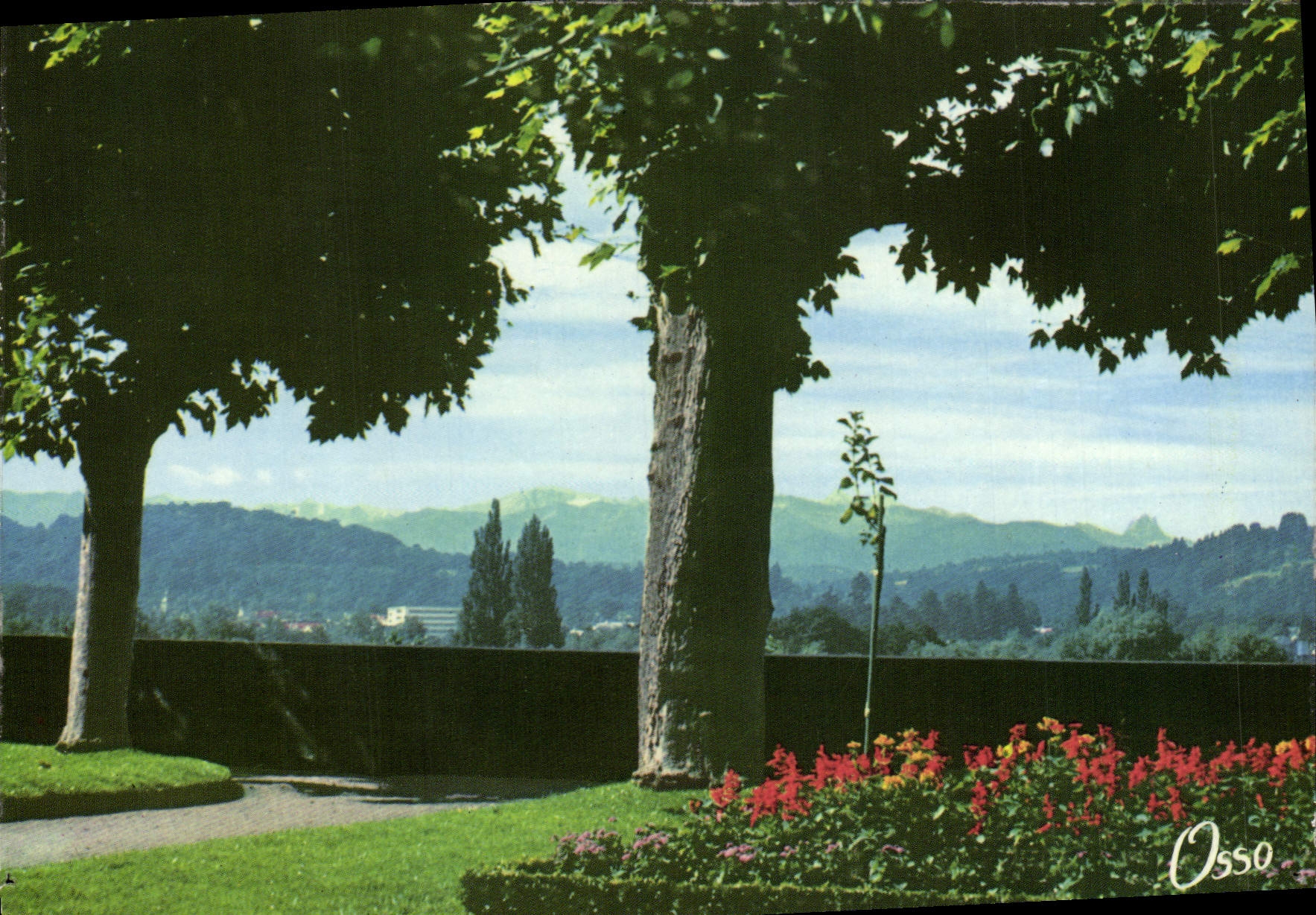 Les Pyrénées — vues des jardins de la terrasse sud du Château — Éditions d'Art R. Suren, Pau