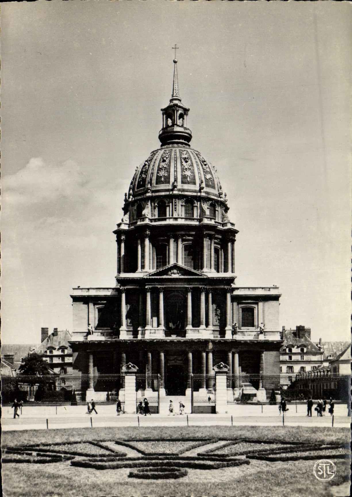 CPM Paris L'Hotel Des Invalides