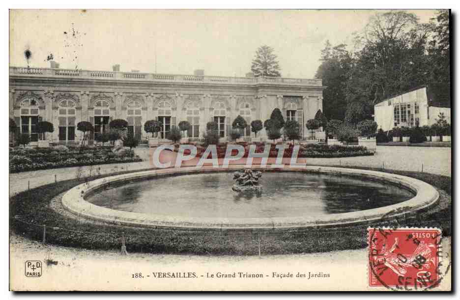 CPA Versailles Le Grand Trianon Facade des Jardins
