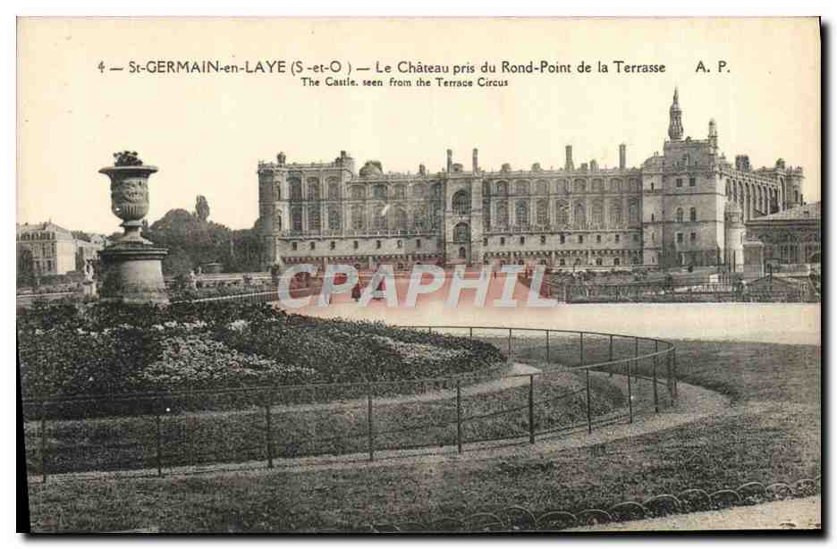 St-GERMAIN-en-LAYE — Le Château pris du Rond-Point de la Terrasse — A. P.