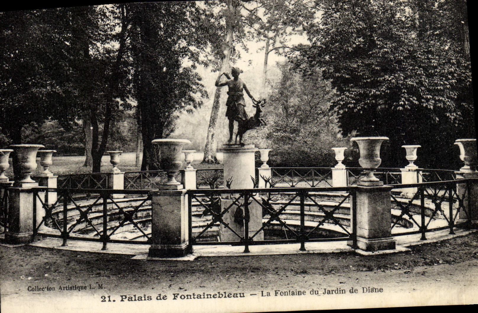 Palazzo di Fontainebleau — La Fontana del Giardino di Diana — Collezione Artistica L. M. n°21