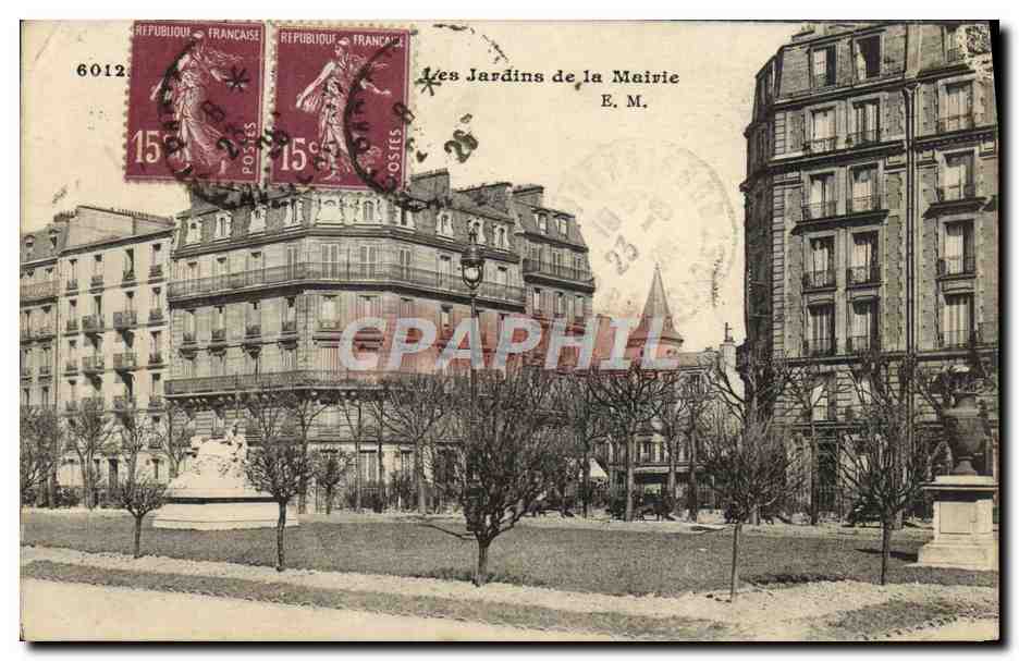 CPA Paris Les jardins de la mairie