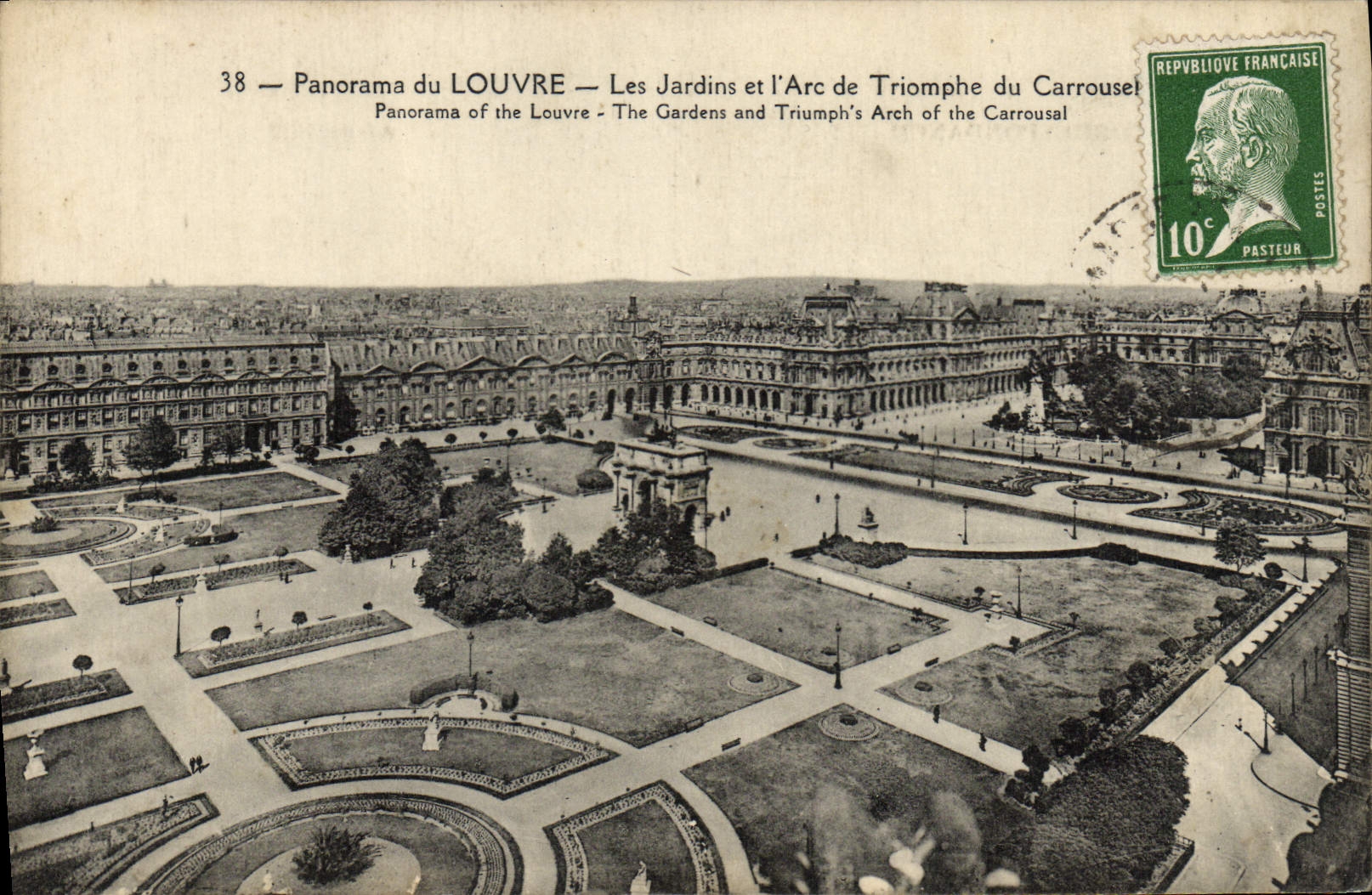 CPA Paris Panorama du Louvre Les Jardins et L'Arc de Triomphe du Carrousel