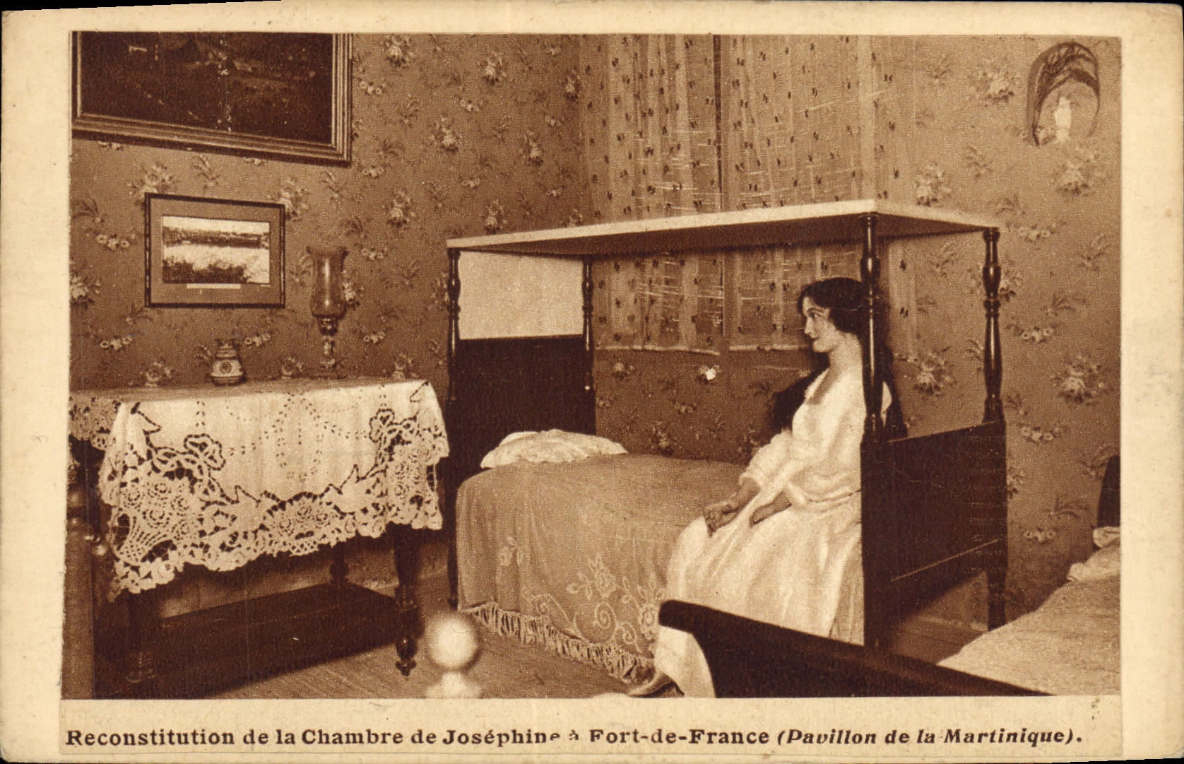 Image collee sur un support rigide Reconstitution De La Chambre DeJosephine A Fort De France