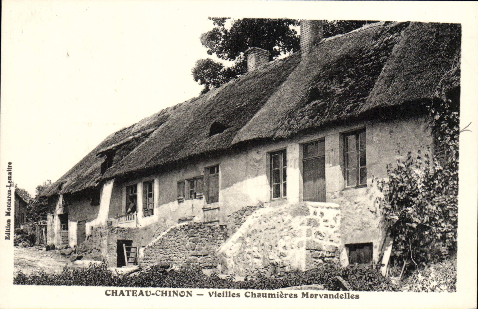Château-Chinon — Vieilles Chaumières Mervandelles — Édition Montaron-Lemaitre