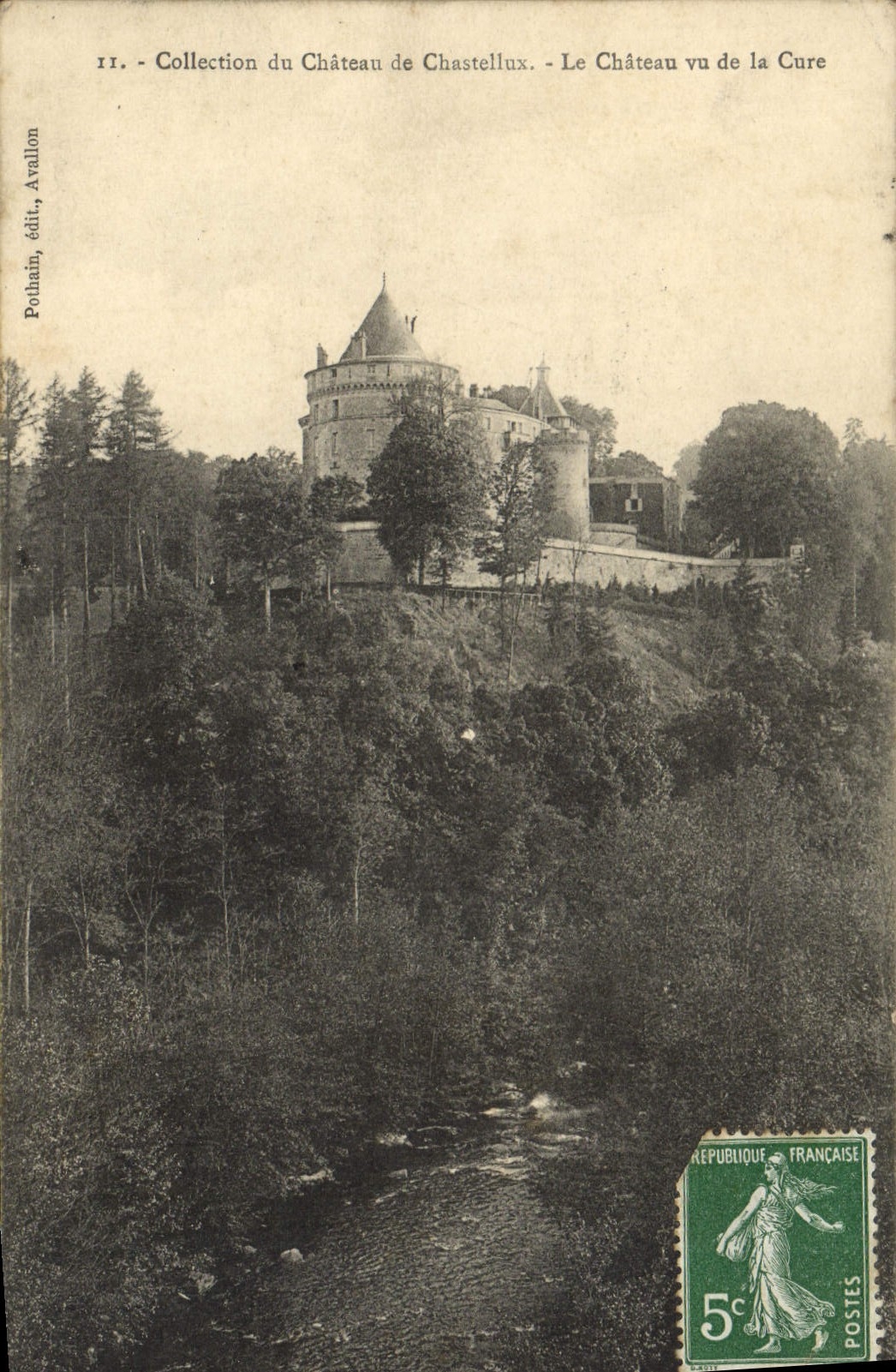 Château de Chastellux — vu de la Cure — Polhain, éditeur, Avallon