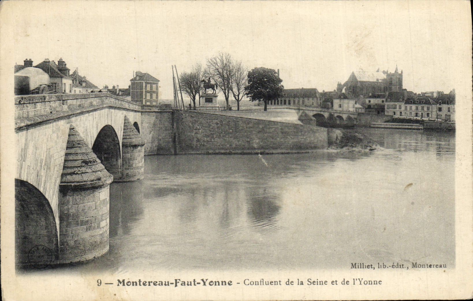 Montereau-Fault-Yonne — Confluent de la Seine et de l'Yonne — Milliet, lib.-édit., Montereau