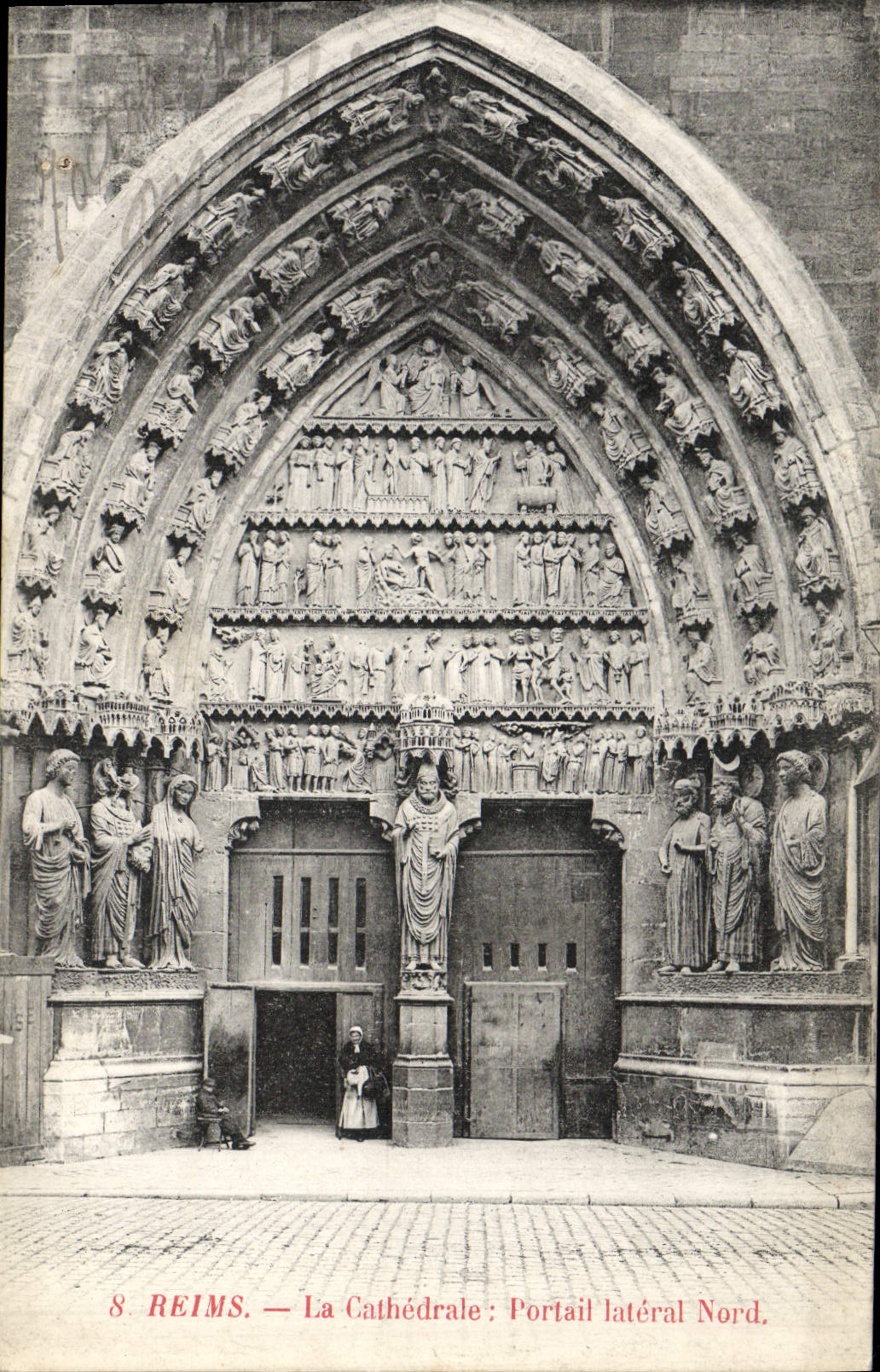 Reims — La Cathédrale : Portail latéral Nord — éditeur non identifié, n° de série 8