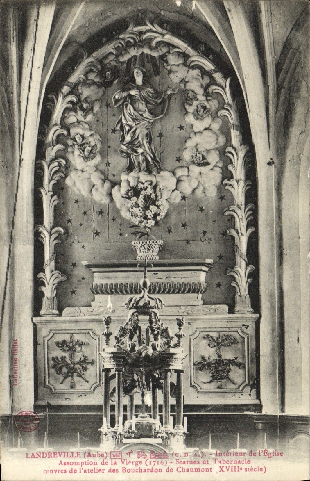 Landreville (Aube) — Intérieur de l'église — Assomption de la Vierge (1716) — Statues et Tabernacle œuvres de l'atelier des Bouchardon de Chaumont XVIIIe siècle