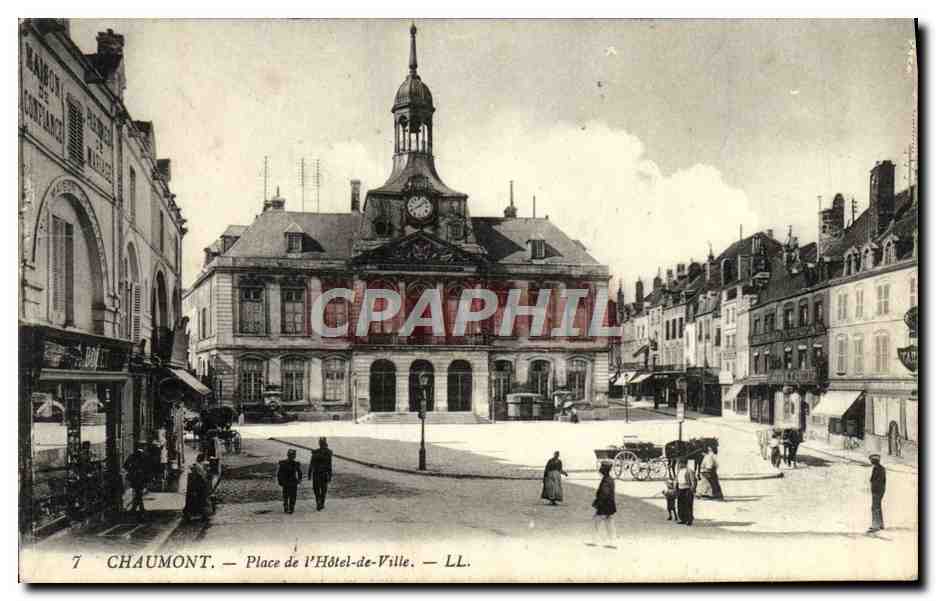 Chaumont — Place de l'Hôtel-de-Ville — LL. n°7