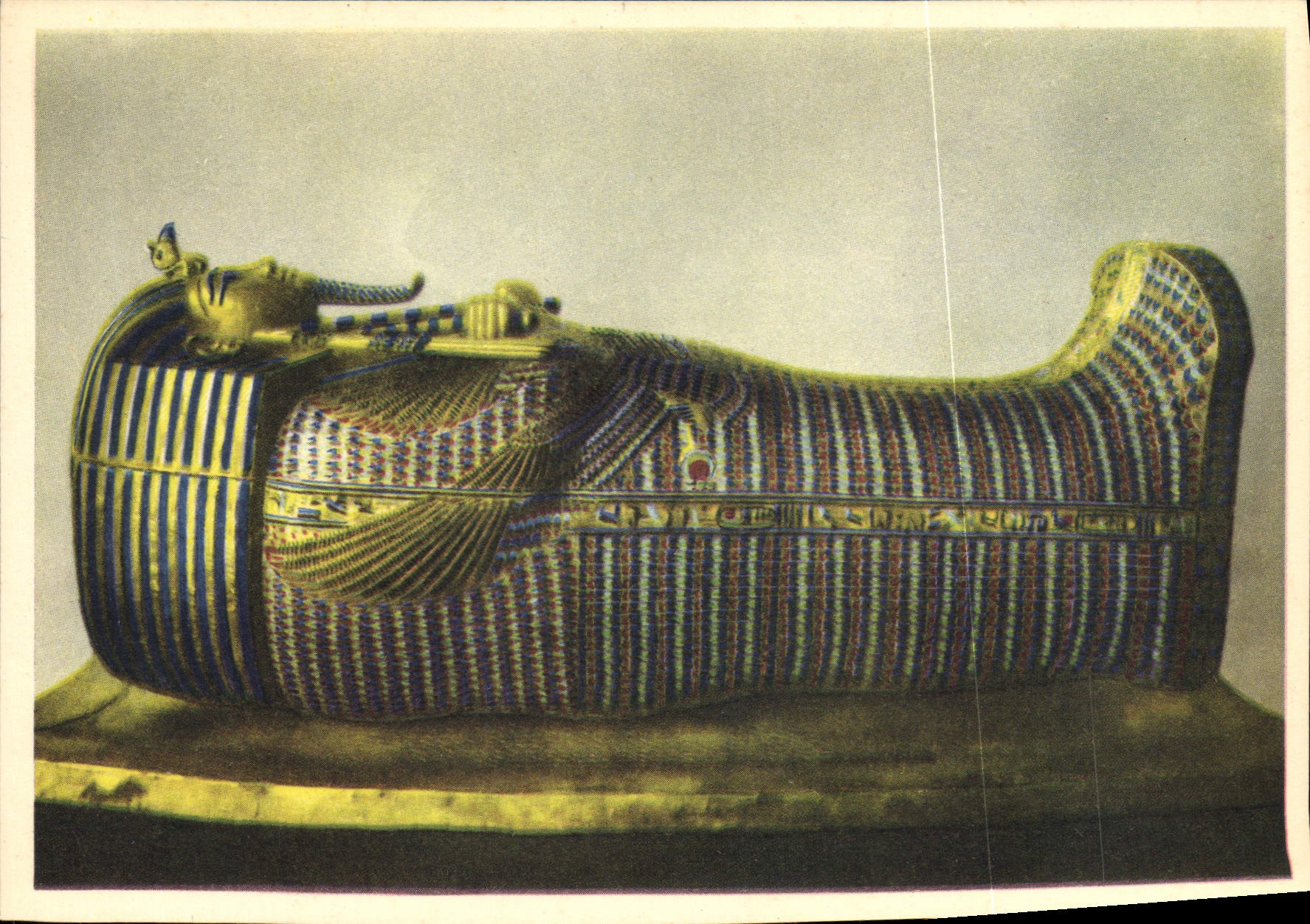 Sarcophage de Toutankhamon — Sarcophage en or et pierres semi-précieuses — Série CPAPHIL, n°5