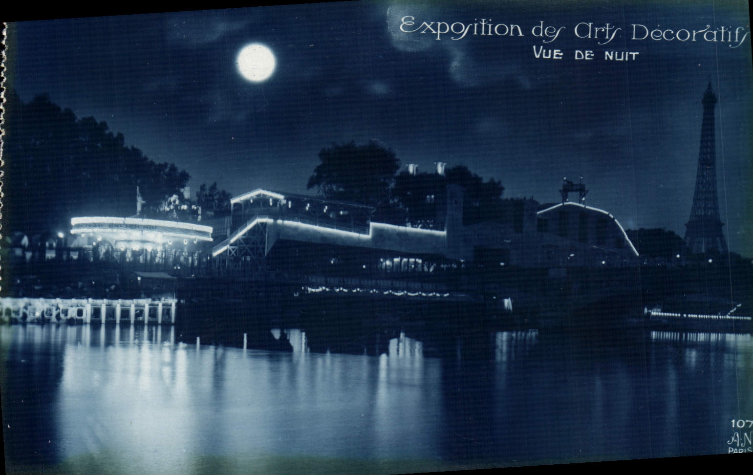 Exposition des Arts Décoratifs — Vue de nuit — A.N. Paris n°107
