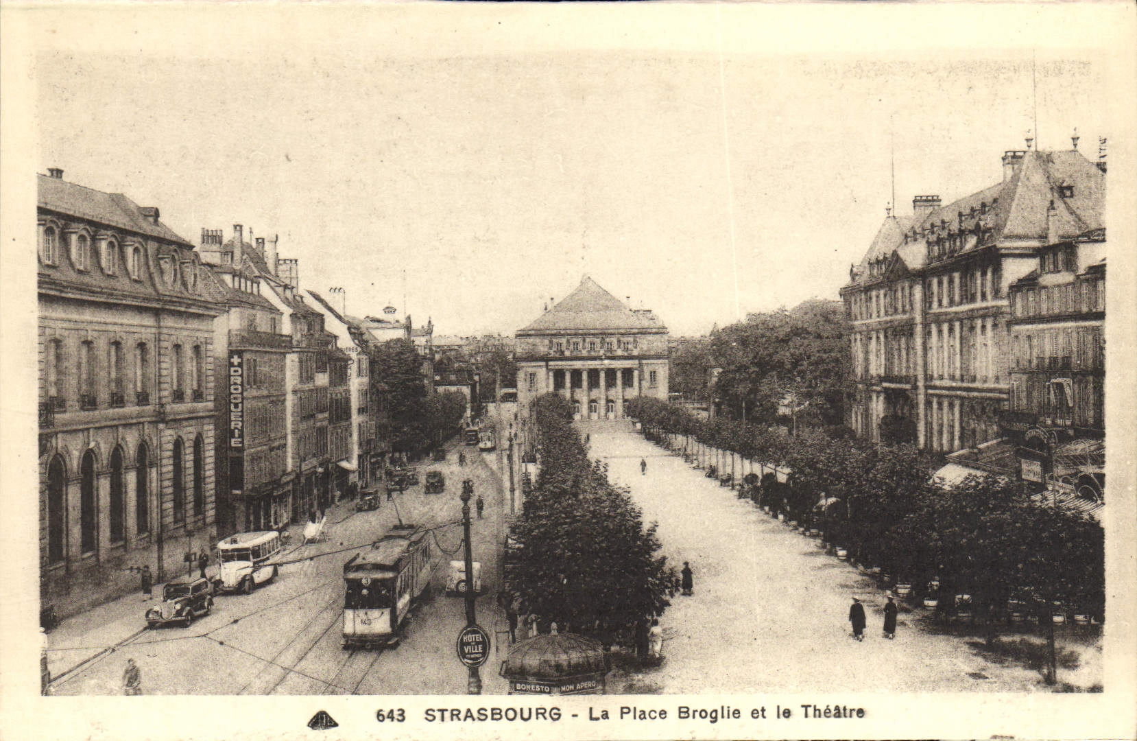 CPA Strasbourg La Place Broglie et le Theatre