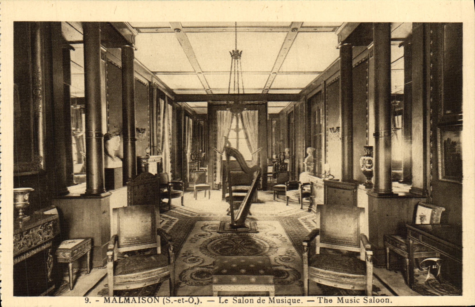 CPA Malmaison Le Salon de Musique Harpe