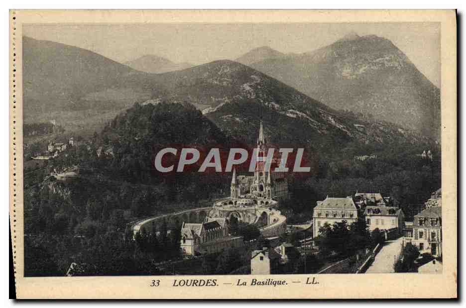 CPA Lourdes La Basilique