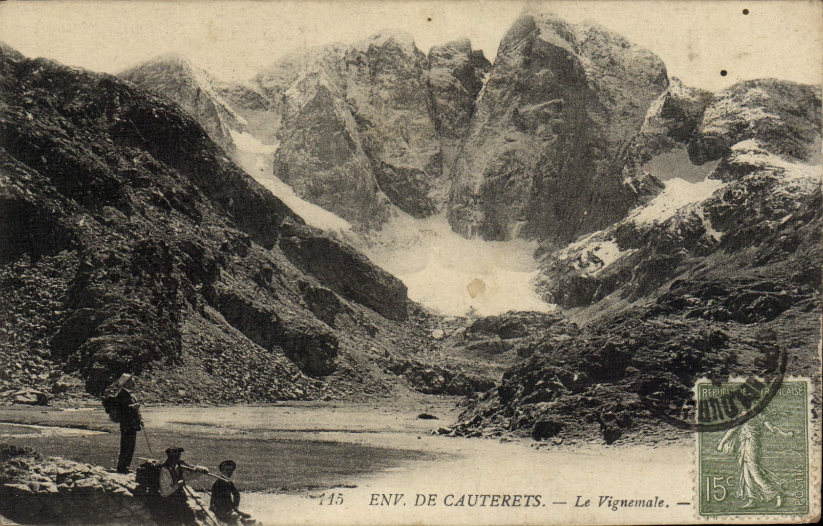 Env. de Cauterets — Le Vignemale — Éditeur Levi Fils & Cie, Paris, n°145