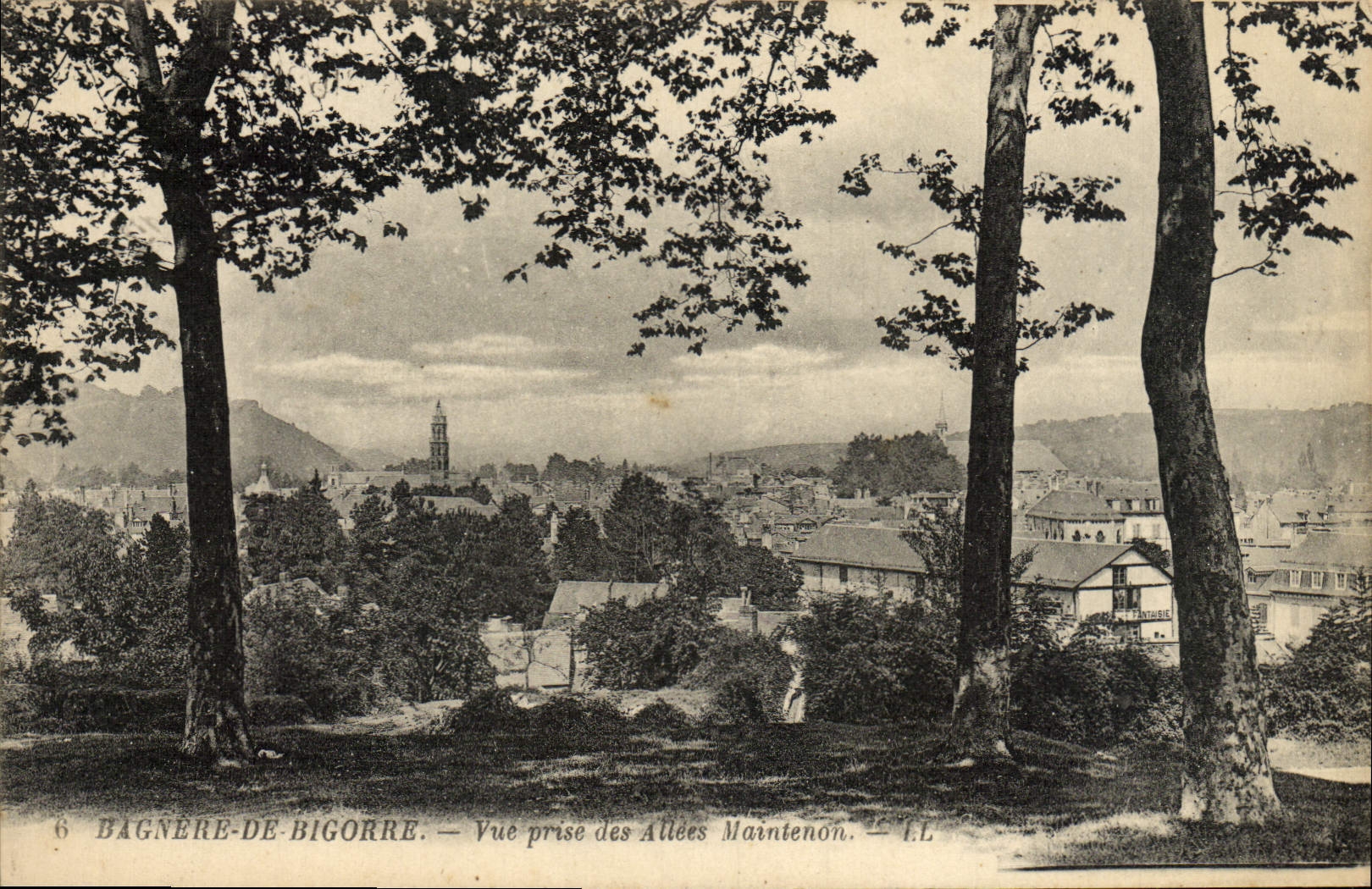 Bagnères-de-Bigorre — Blick vom Allées Maintenon — L.L.