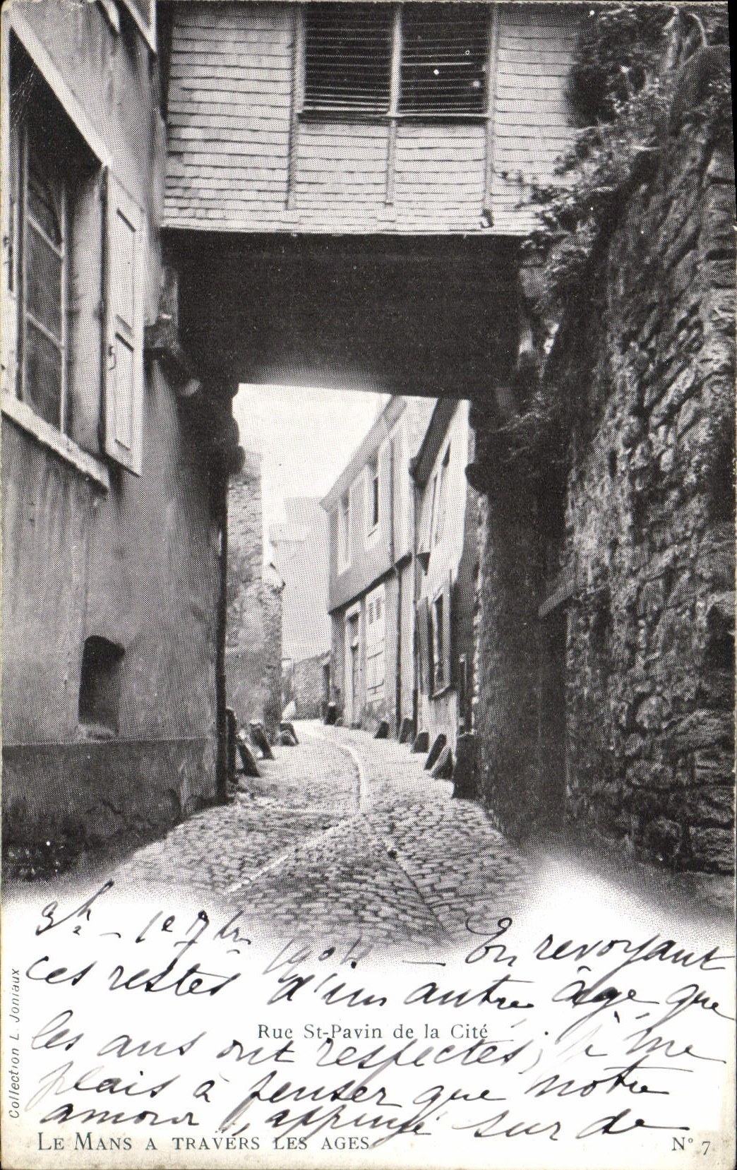 CPA Rue St Pavin De La Cite Le Mans A Travers Les Ages