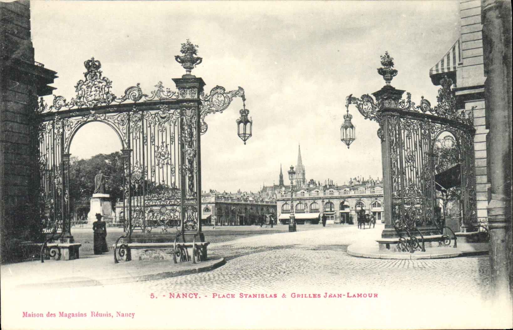 Nancy - Place Stanislas & Grilles Jean-Lamour — Maison des Magasins Réunis, Nancy, n°5