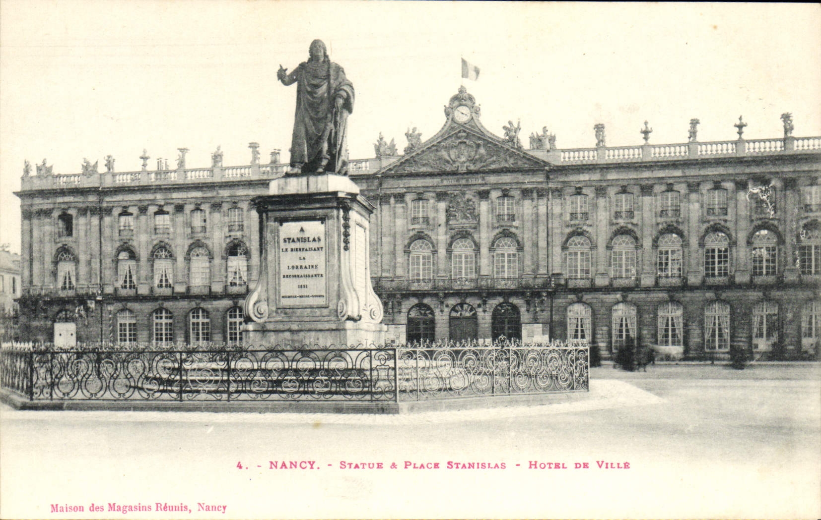 CPA Nancy Statue & Place Stanislas Hotel De Ville