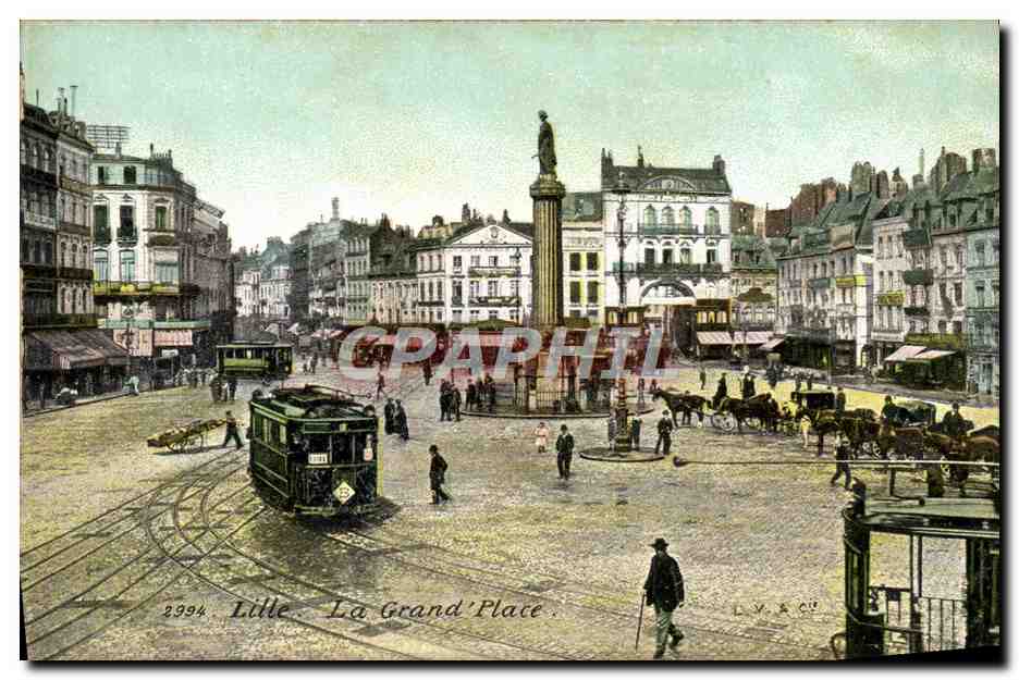 CPA Lille La Grand Place Tramway