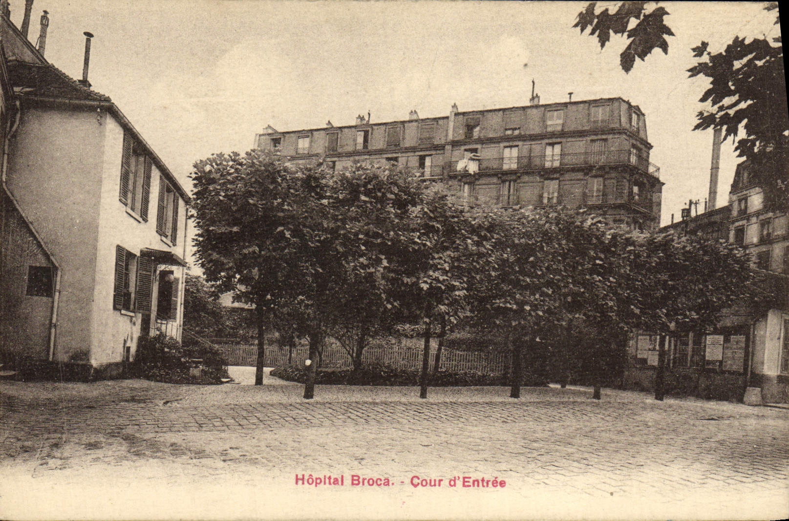 CPA Hopital Broca Cour d'Entree Paris 13eme