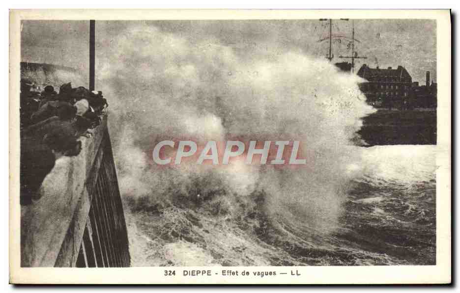 CPA Dieppe Effet de vagues