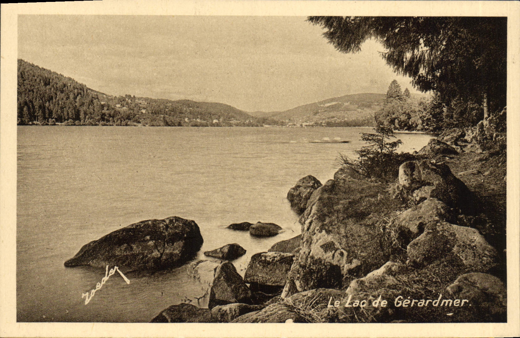 Le Lac de Gérardmer — vue panoramique — éditeur Roeder