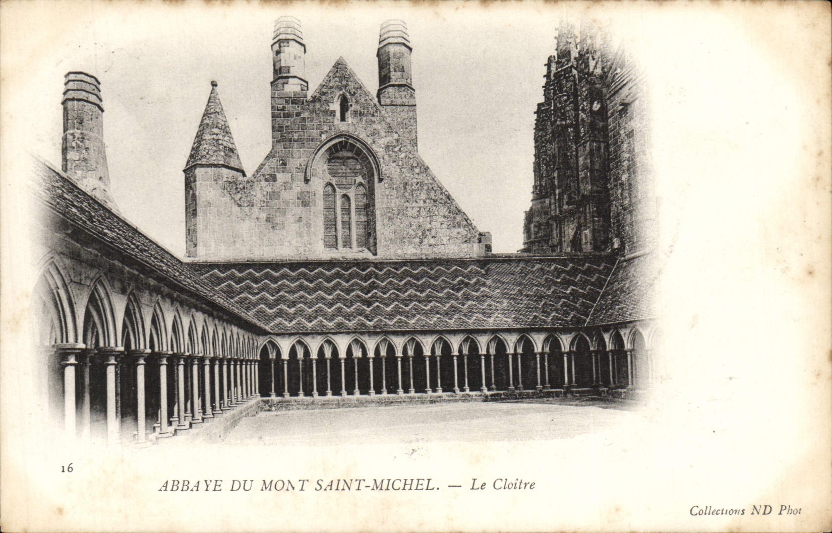 CPA Abbaye Du Mont Saint Michel Le Cloitre