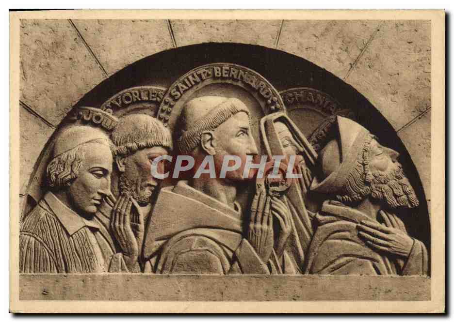 CPA Dijon Sanctuaire Diocesain du Sacre Coeur Saints de Bourgogne en priere Tympan d'entree 