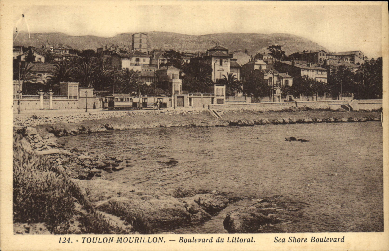 Toulon-Mourillon — Boulevard du Littoral — éditeur CPAPHIL, n° 124
