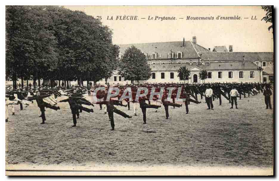 La Flèche — Le Prytanée — Mouvements d'ensemble — LL