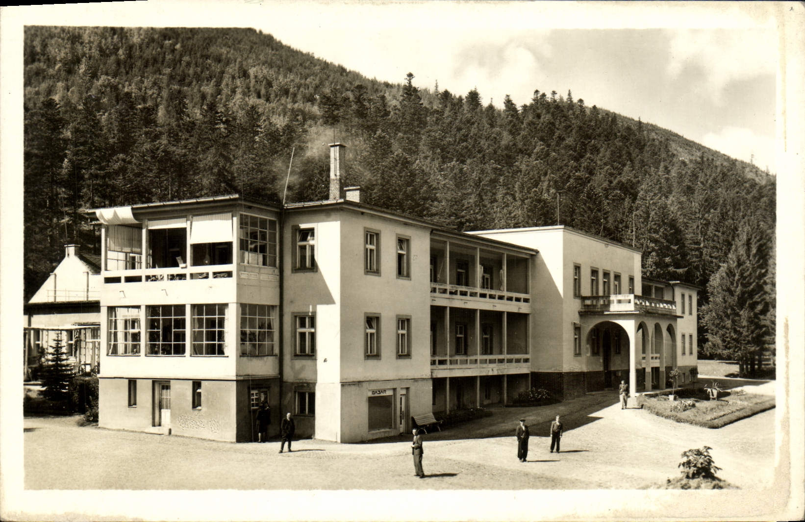Vysoké Tatry - Tatry. Kotlina — Sénatorium — Nákl. RČR