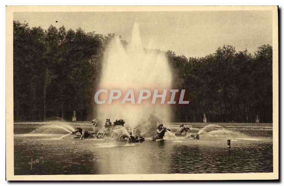 CPA Splendeurs Et Charmes De Versailles Bassin D'Apollon Le Char Embourbe