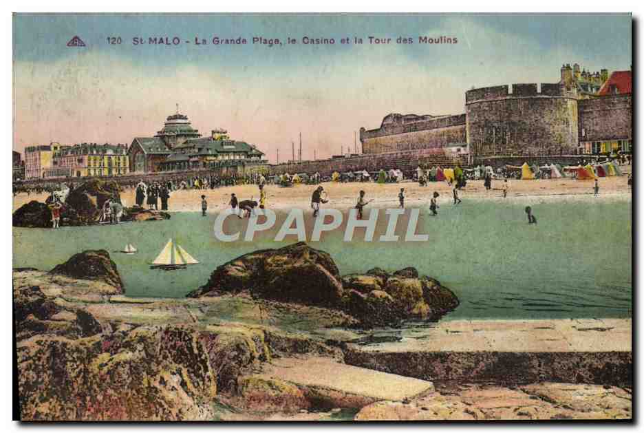 St-Malo - La Grande Plage, le Casino et la Tour des Moulin