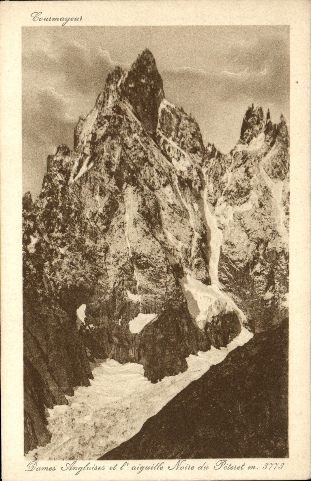 CPA Courmayeur Dames Anglaises Et l'Aihuille Noire du Peteret