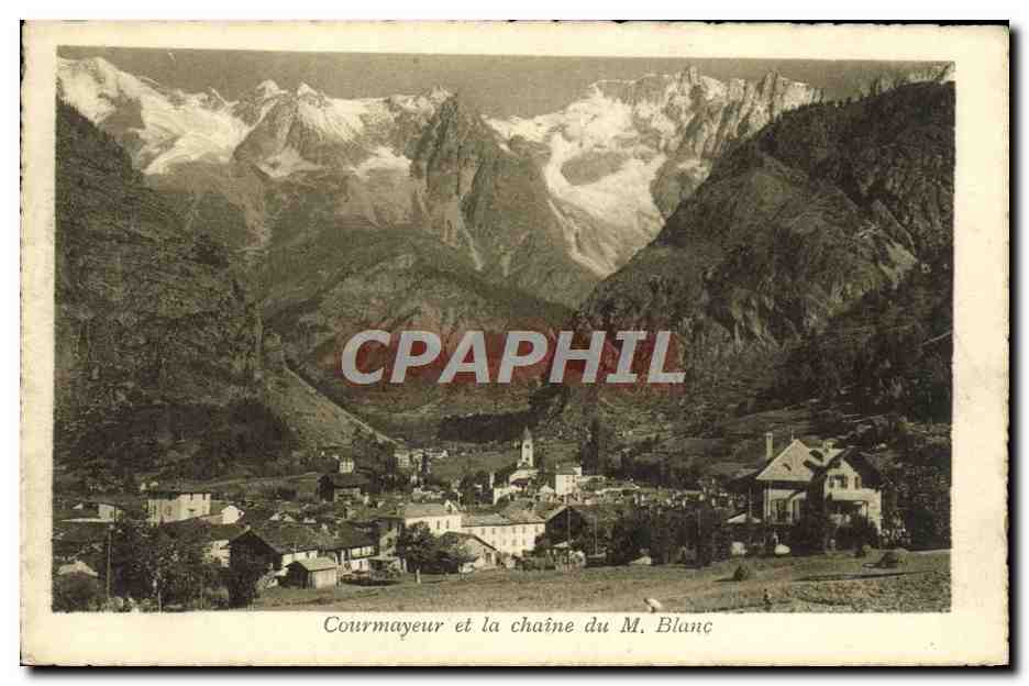 CPA Courmayeur Et La Chaine Du M Blanc