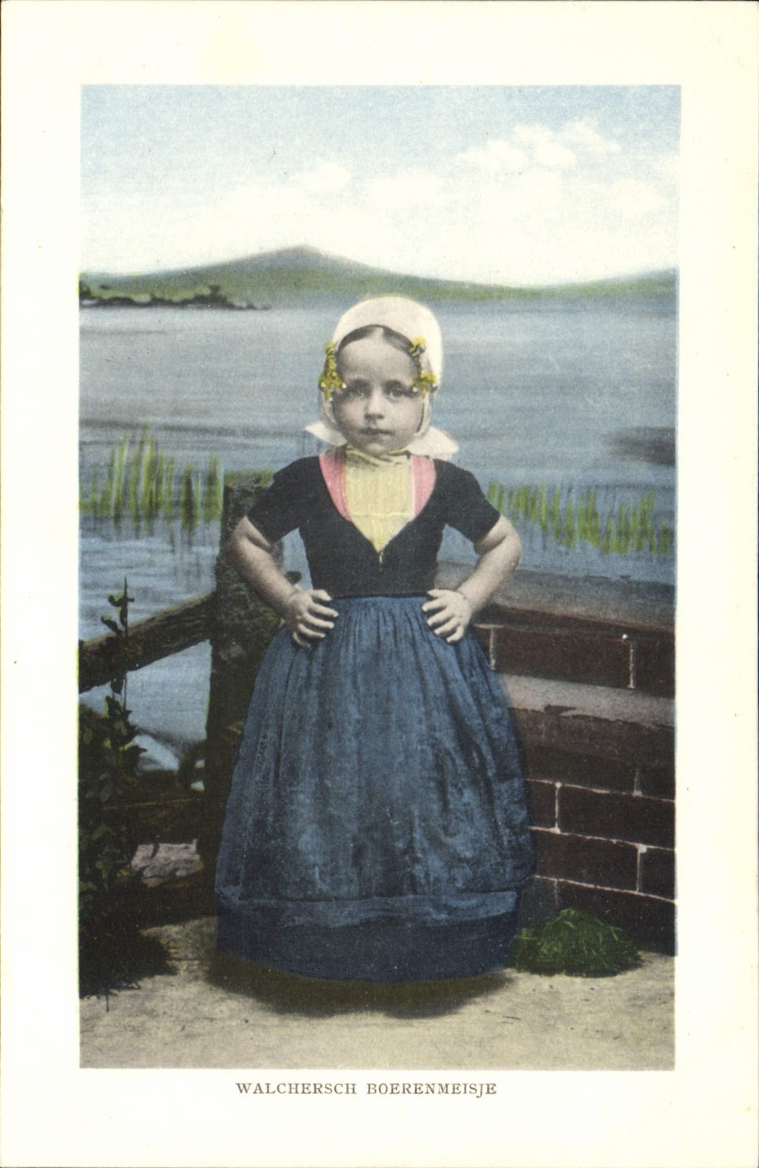 CPA Walcherch Boerenmeisje Enfant Folklore